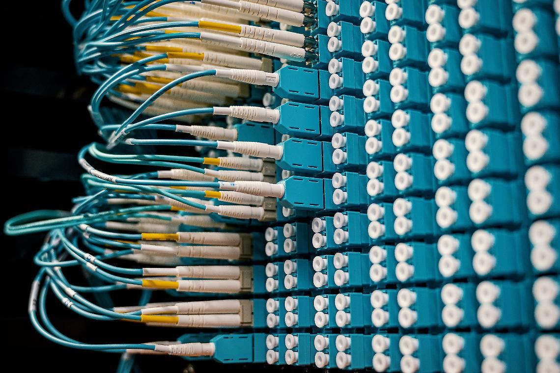 Il Piemonte vende la corrente ai padroni dei server
