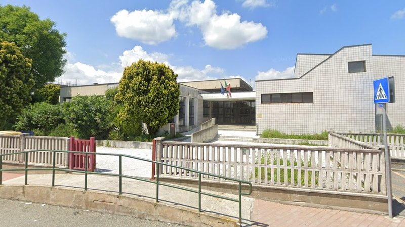 Scappa da scuola e fa perdere le tracce