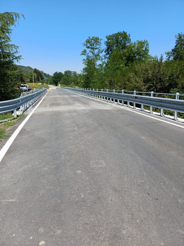 #StradeCittaMetroTo #viabilità #sp98 #Sciolze 🚧A Sciolze sono terminati i…