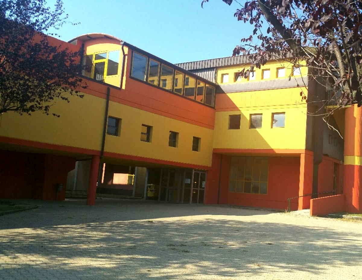 L’opposizione chiede, e ottiene, un sopralluogo nelle scuole
